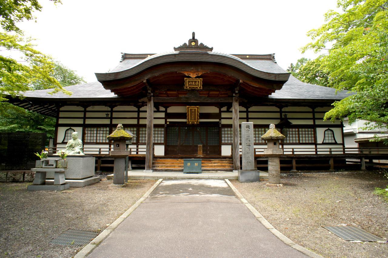 轻井泽佐藤奴库利旅馆别墅 外观 照片